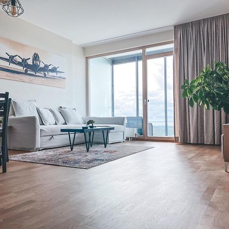 Up 34 Floor Apartments Клайпеда Екстер'єр фото